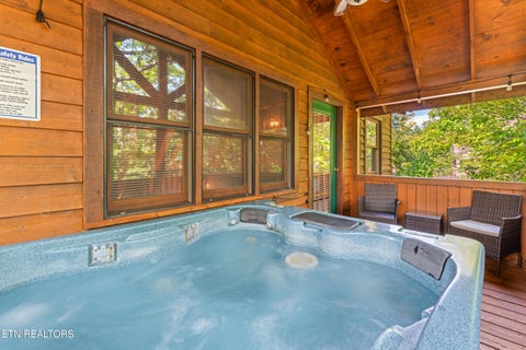 Tiny photo for 560 Thissa Way, Gatlinburg, TN 37738 (MLS # 1315667)
