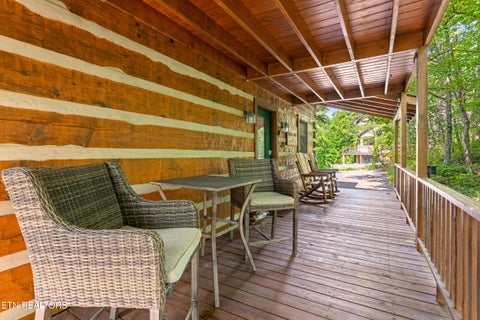 Tiny photo for 560 Thissa Way, Gatlinburg, TN 37738 (MLS # 1315667)