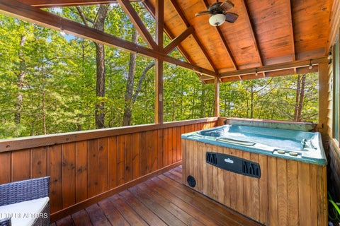 Tiny photo for 560 Thissa Way, Gatlinburg, TN 37738 (MLS # 1315667)