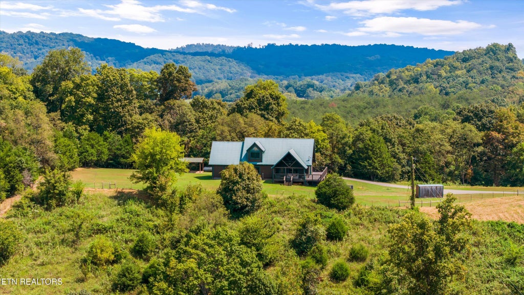 Photo of 850 Mynatt Drive, Blaine, TN 37709 (MLS # 1354608)