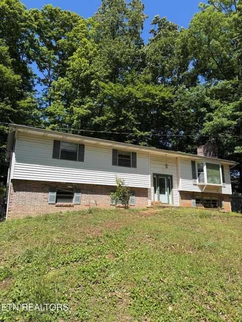 Photo of 1708 Timberlane Circle, Knoxville, TN 37924 (MLS # 1340531)