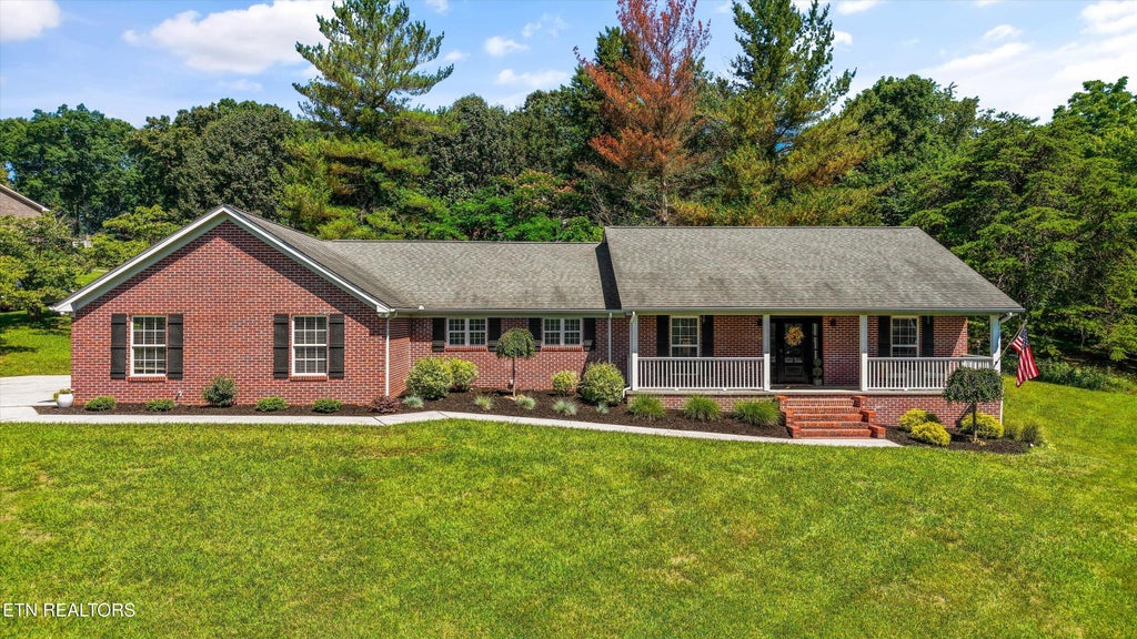 Photo of 1806 Paul Drive, Jefferson City, TN 37760 (MLS # 1343497)