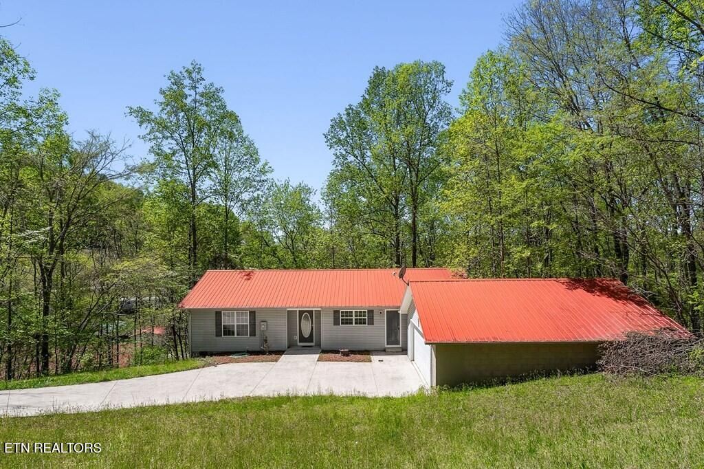 Photo of 475 Lauren Lane, Baxter, TN 38544 (MLS # 1334193)