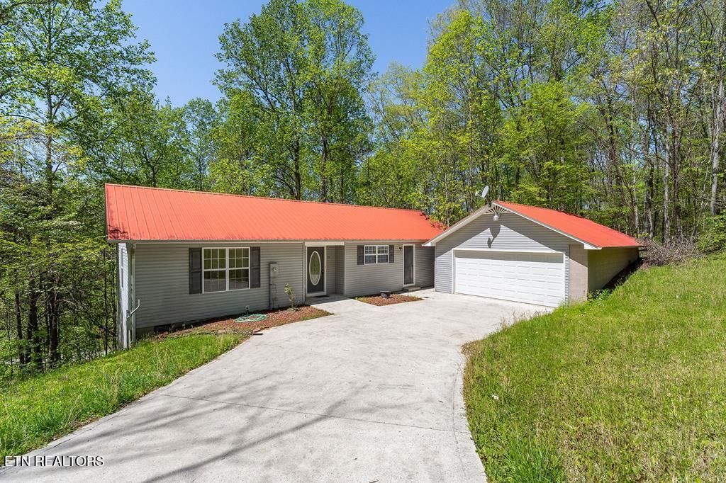 Photo of 475 Lauren Lane, Baxter, TN 38544 (MLS # 1334193)