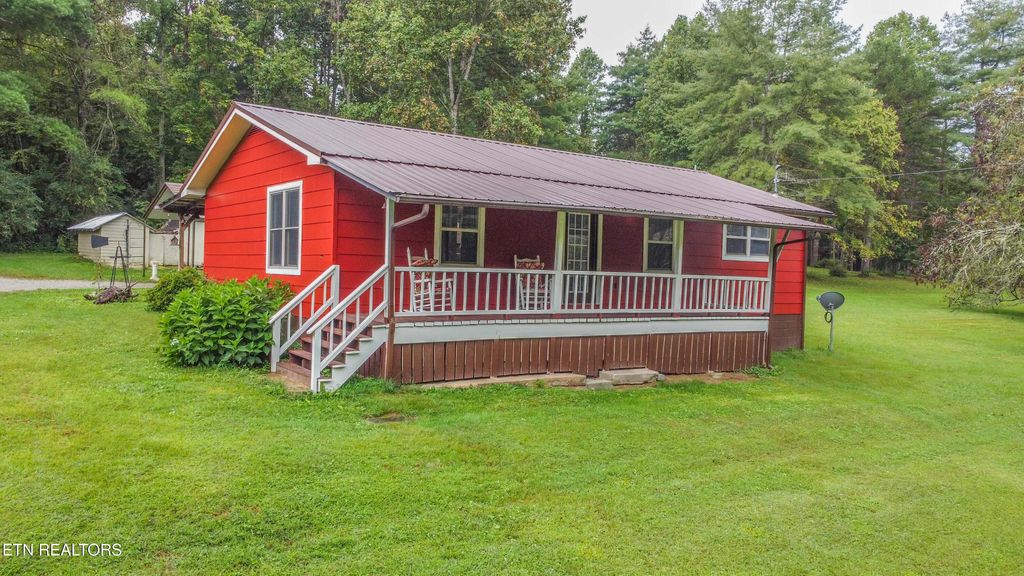 Photo of 239 Doc Huling Rd, Robbins, TN 37852 (MLS # 1314473)