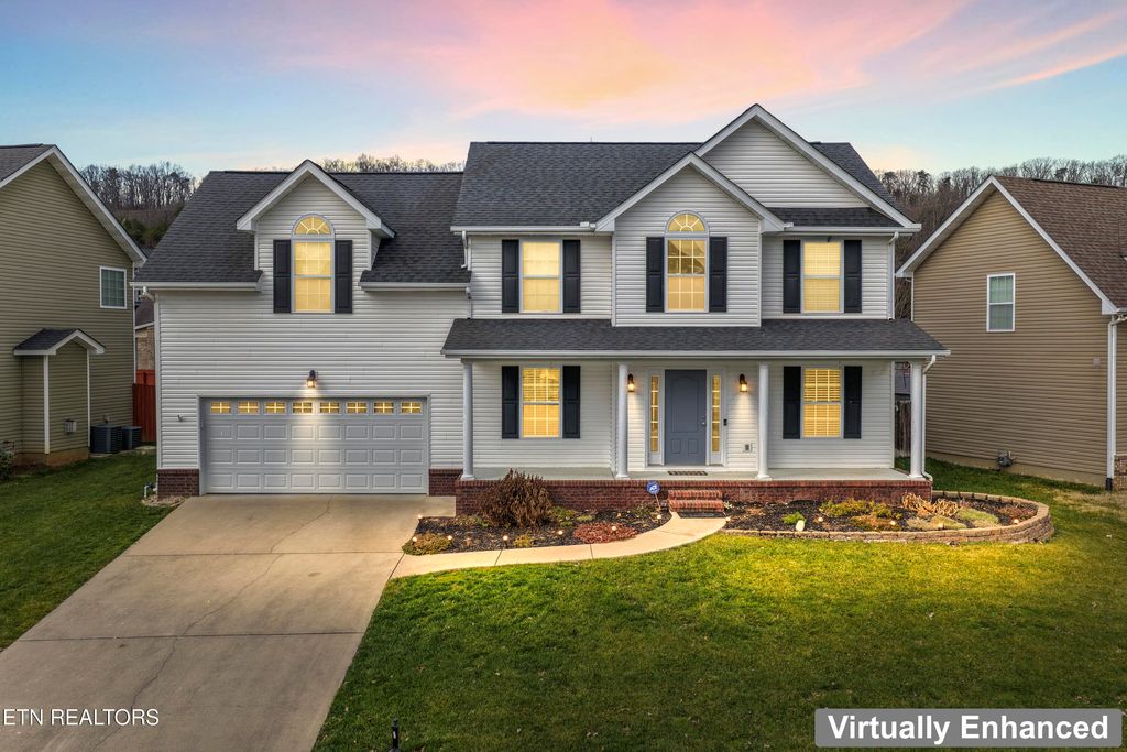 Photo of 6313 McMillan Creek Drive, Knoxville, TN 37924 (MLS # 1324083)