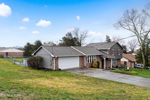 Single Family Residence in Knoxville TN 1108 Cedar Grove Rd 26.jpg