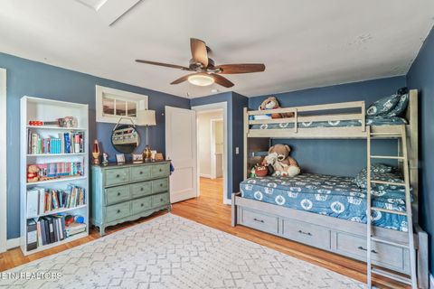 Tiny photo for 1427 Exeter Ave, Knoxville, TN 37921 (MLS # 1318461)
