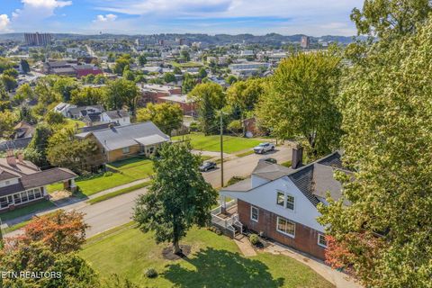 Tiny photo for 1427 Exeter Ave, Knoxville, TN 37921 (MLS # 1318461)