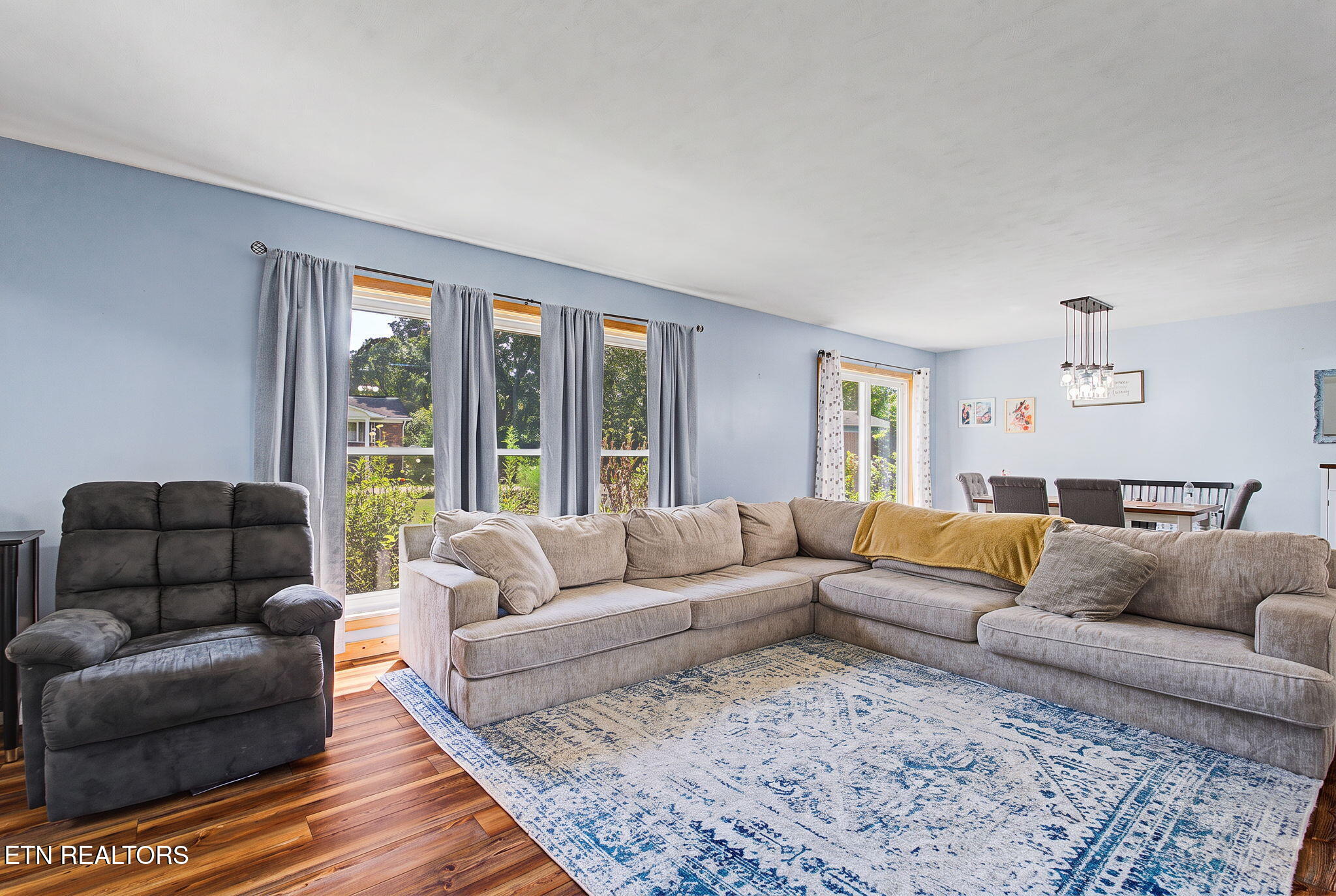319 Woodland Drive