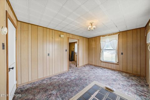 Tiny photo for 101 Dowlen Lane, Rocky Top, TN 37769 (MLS # 1340364)