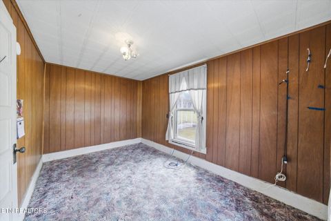 Tiny photo for 101 Dowlen Lane, Rocky Top, TN 37769 (MLS # 1340364)