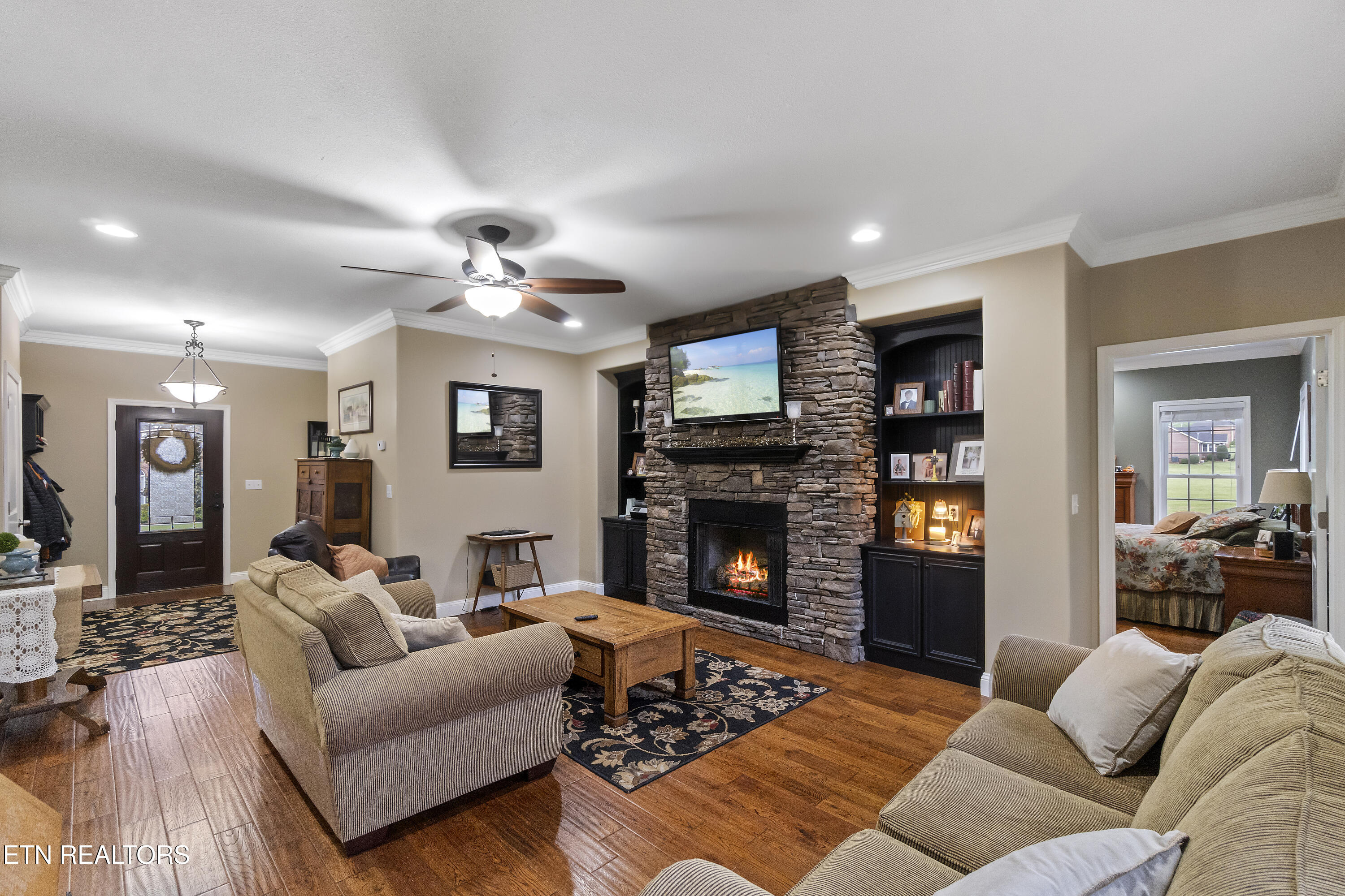 186 Brooks Landing Circle
