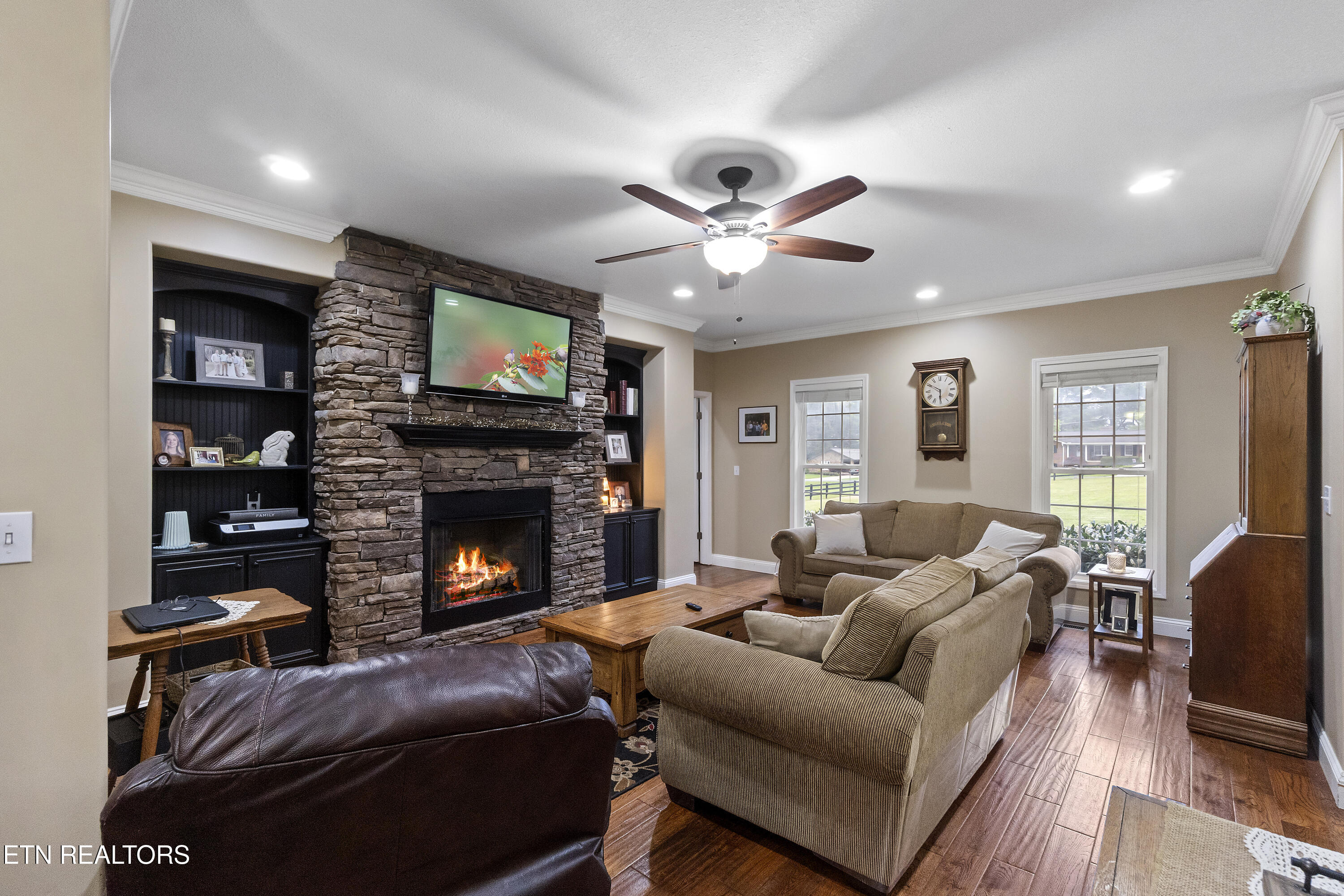 186 Brooks Landing Circle