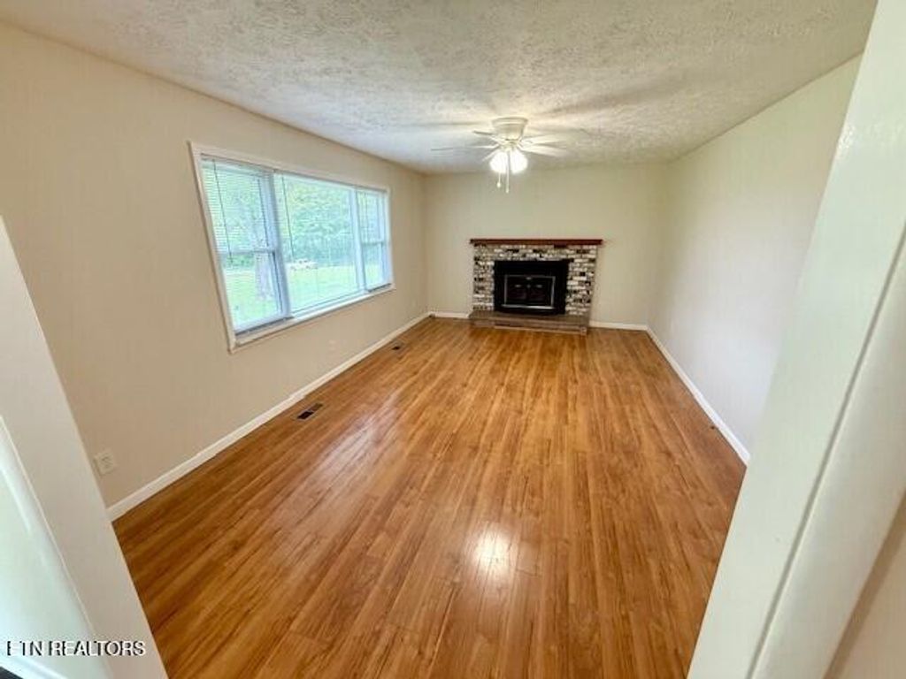 Photo of 7503 Majors Rd, Corryton, TN 37721 (MLS # 1297384)