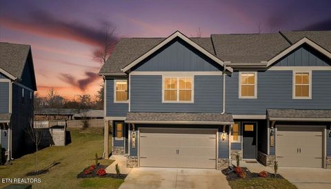 Photo of 1418 Mountain Quail Circle, Maryville, TN 37801 (MLS # 1329758)