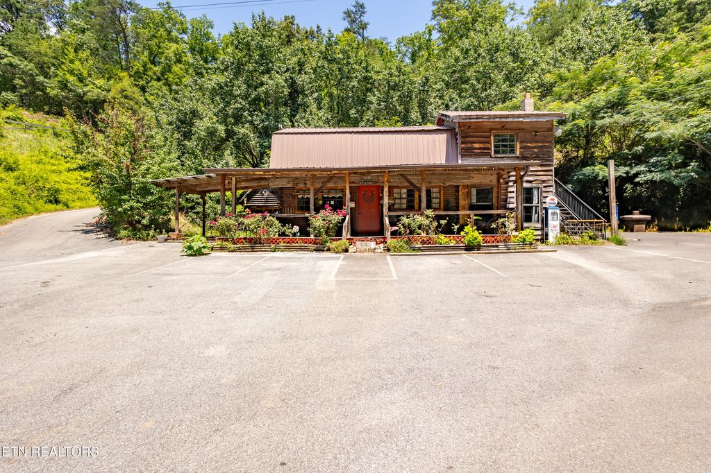 Photo of 1239 Wears Valley Parcel 086 009.06 Rd, Townsend, TN 37882 (MLS # 1314104)