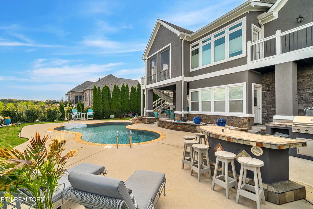 Photo of 129 White Hawk Drive, Vonore, TN 37885 (MLS # 1282438)