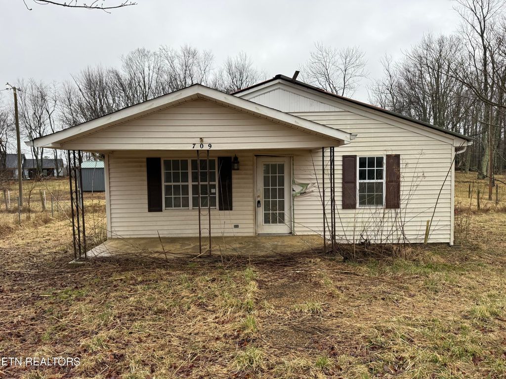 Photo of 709 Hanging Limb Hwy, Crawford, TN 38554 (MLS # 1330329)
