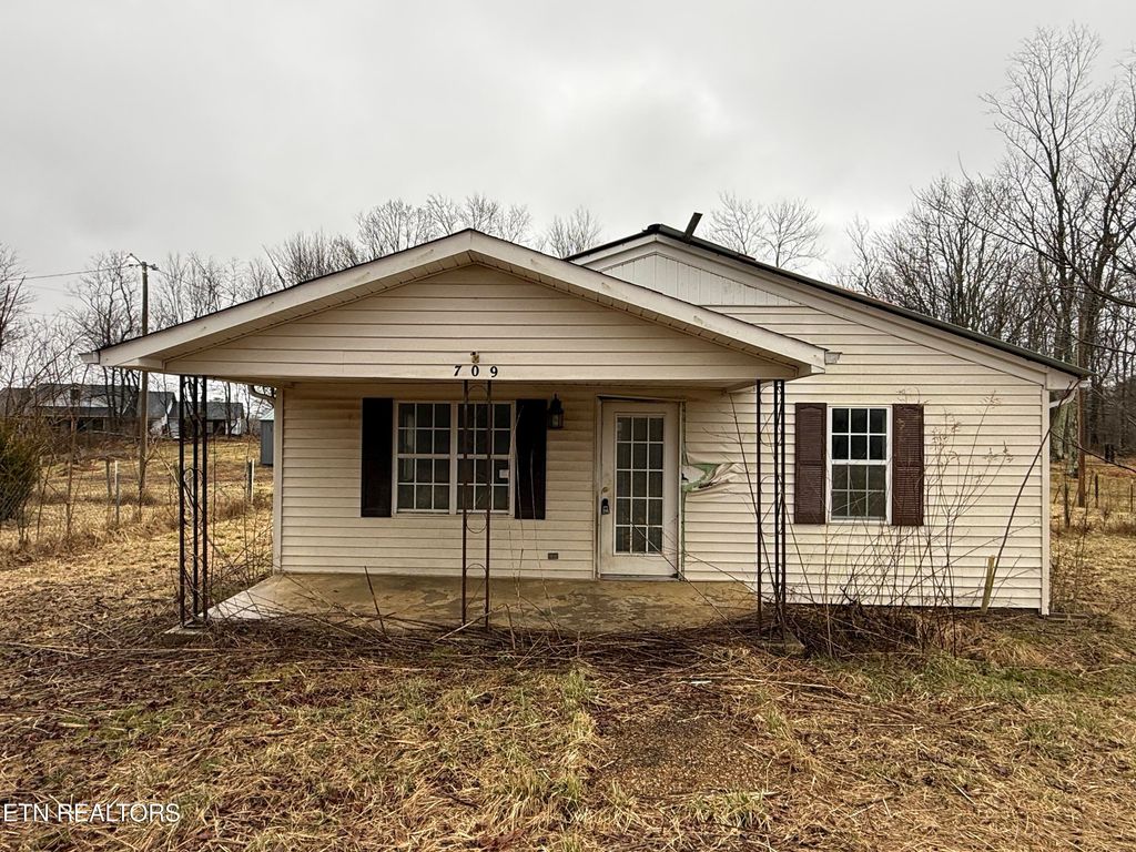 Photo of 709 Hanging Limb Hwy, Crawford, TN 38554 (MLS # 1330329)