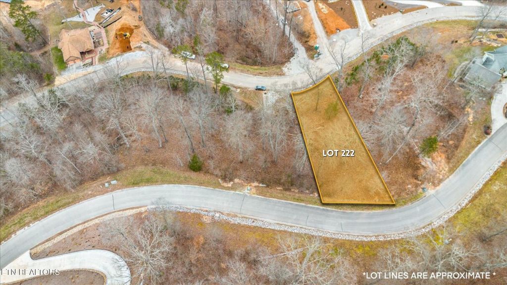 Photo of 222 Suncrest Cove, LaFollette, TN 37766 (MLS # 1326867)