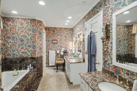 Tiny photo for 620 Walker Springs Rd, Knoxville, TN 37923 (MLS # 1353201)
