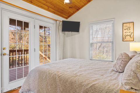 Tiny photo for 3267 Cosby Creek Rd, Cosby, TN 37722 (MLS # 1321862)