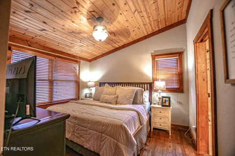 Tiny photo for 230 Foxwood Drive, Caryville, TN 37714 (MLS # 1339529)