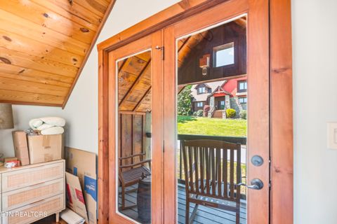 Tiny photo for 230 Foxwood Drive, Caryville, TN 37714 (MLS # 1339529)