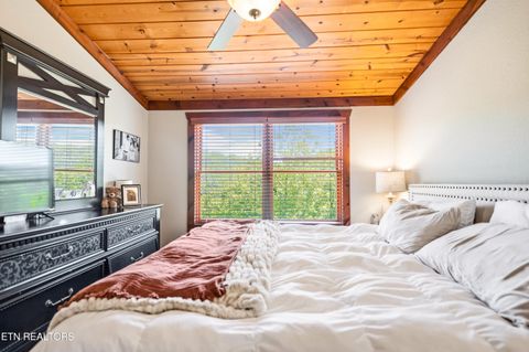 Tiny photo for 230 Foxwood Drive, Caryville, TN 37714 (MLS # 1339529)