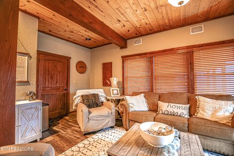 Tiny photo for 230 Foxwood Drive, Caryville, TN 37714 (MLS # 1339529)