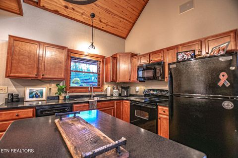 Tiny photo for 230 Foxwood Drive, Caryville, TN 37714 (MLS # 1339529)