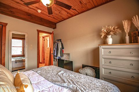 Tiny photo for 230 Foxwood Drive, Caryville, TN 37714 (MLS # 1339529)