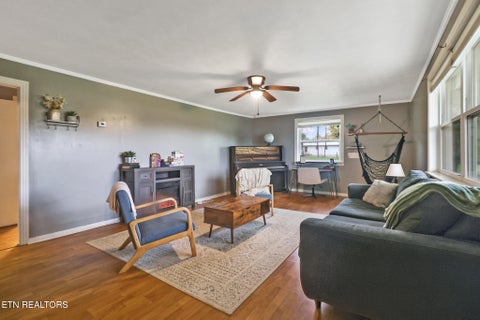 Tiny photo for 1210 Frank Campbell Rd, Jamestown, TN 38556 (MLS # 1356199)