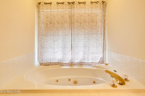 Tiny photo for 5648 Bridgehampton Drive, Powell, TN 37849 (MLS # 1335548)