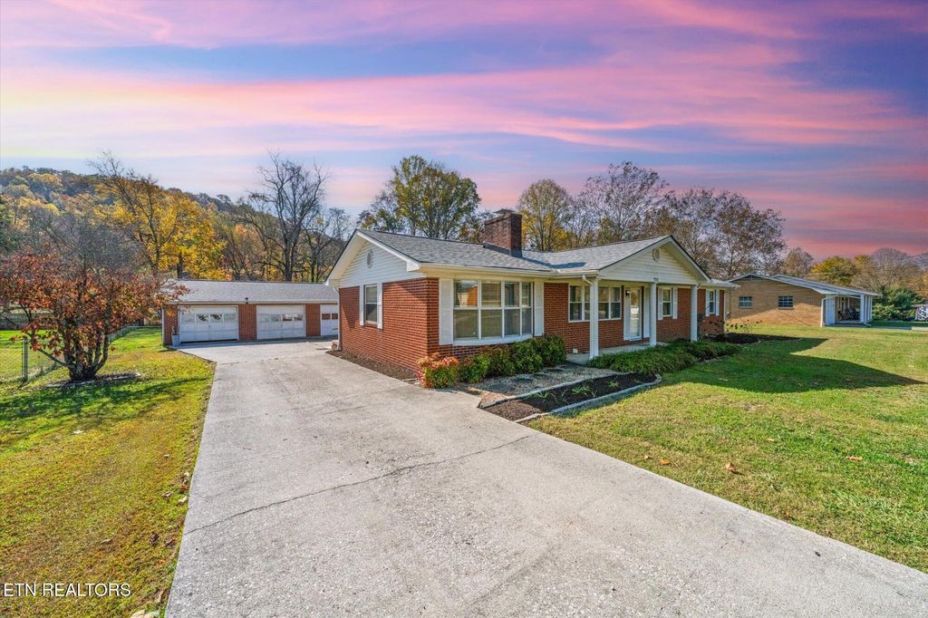 Photo of 7211 Fairview Rd, Corryton, TN 37721 (MLS # 1281710)