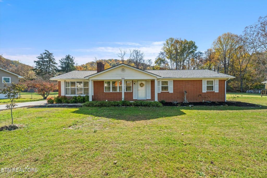 Photo of 7211 Fairview Rd, Corryton, TN 37721 (MLS # 1281710)