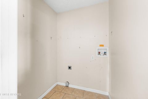 Tiny photo for 1423 Guinn Rd, Talbott, TN 37877 (MLS # 1327805)