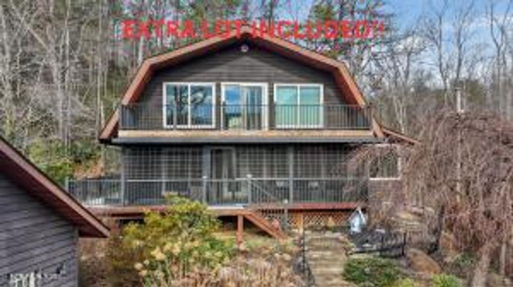 Photo of 326 Overview Drive, Gatlinburg, TN 37738 (MLS # 1326919)