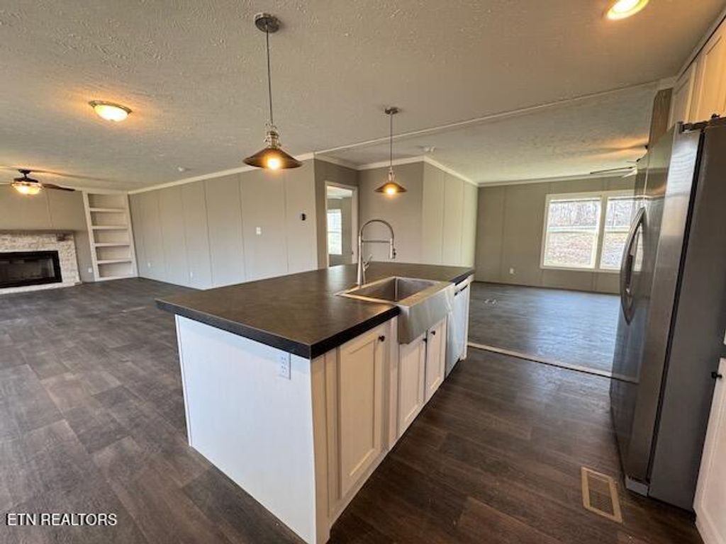 Photo of 313 Salem Rd, McMinnville, TN 37110 (MLS # 1323846)