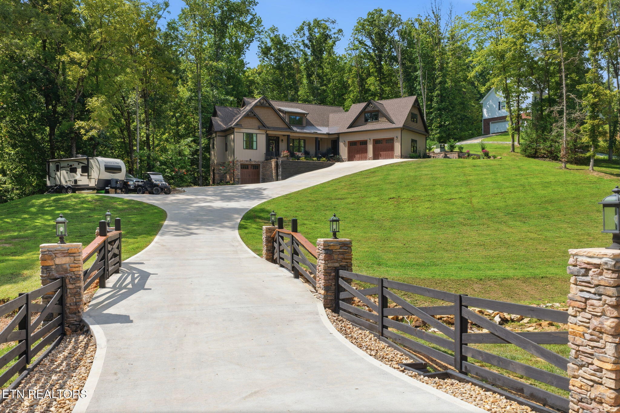 504 Pumpkin Hollow Rd