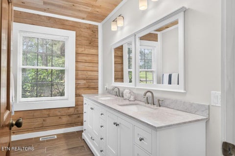 Tiny photo for 335 High Meadow Drive, Spencer, TN 38585 (MLS # 1354954)