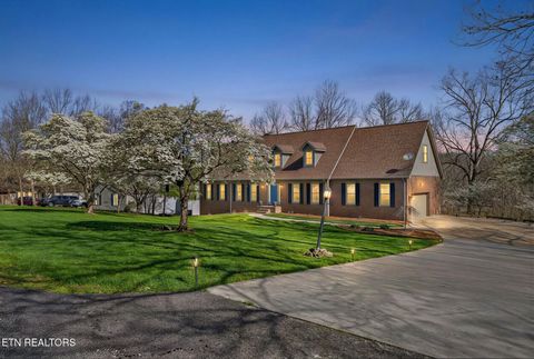 Photo of 94 Quail Ridge Drive, Crossville, TN 38555 (MLS # 1335466)