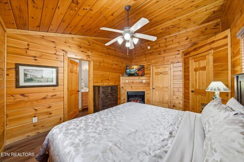 Tiny photo for 625 Gatlinburg Falls Way, Gatlinburg, TN 37738 (MLS # 1327593)
