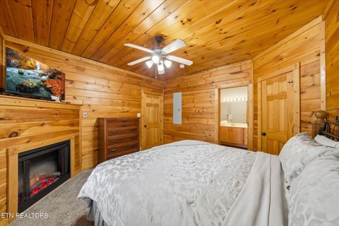 Tiny photo for 625 Gatlinburg Falls Way, Gatlinburg, TN 37738 (MLS # 1327593)