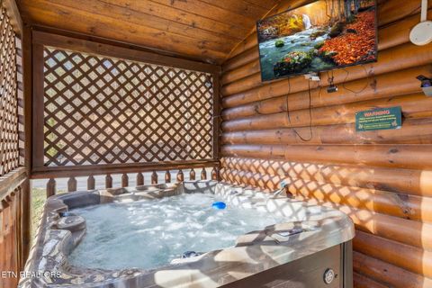 Tiny photo for 625 Gatlinburg Falls Way, Gatlinburg, TN 37738 (MLS # 1327593)