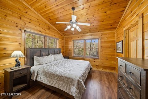Tiny photo for 625 Gatlinburg Falls Way, Gatlinburg, TN 37738 (MLS # 1327593)