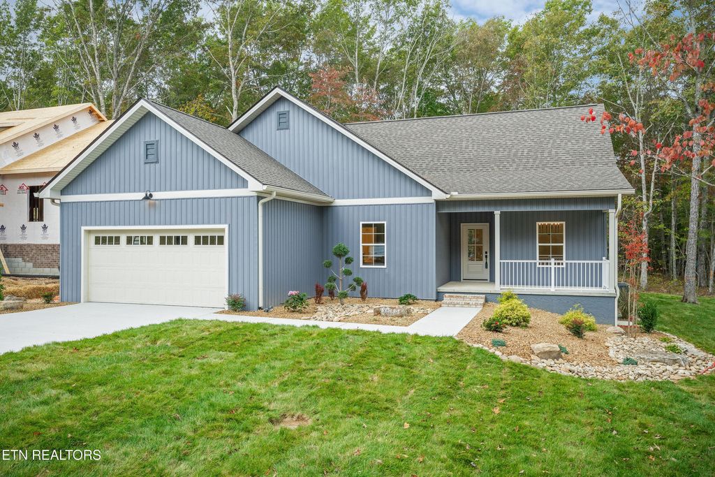 Photo of 160 Hawes Circle, Crossville, TN 38558 (MLS # 1312112)