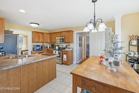 Tiny photo for 5705 Cascadia Lane, Knoxville, TN 37918 (MLS # 1356065)