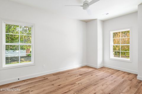 Tiny photo for 107 Alpine Drive, Clinton, TN 37716 (MLS # 1332692)